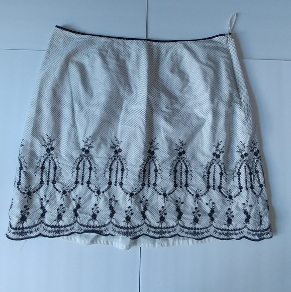 Dress Barn Dresses & Skirts - Dress barn skirt Size 22W